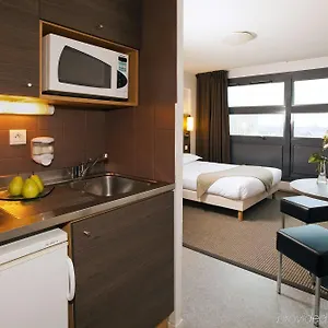 2* Hotel apartamentowy Sejours & Affaires Europe