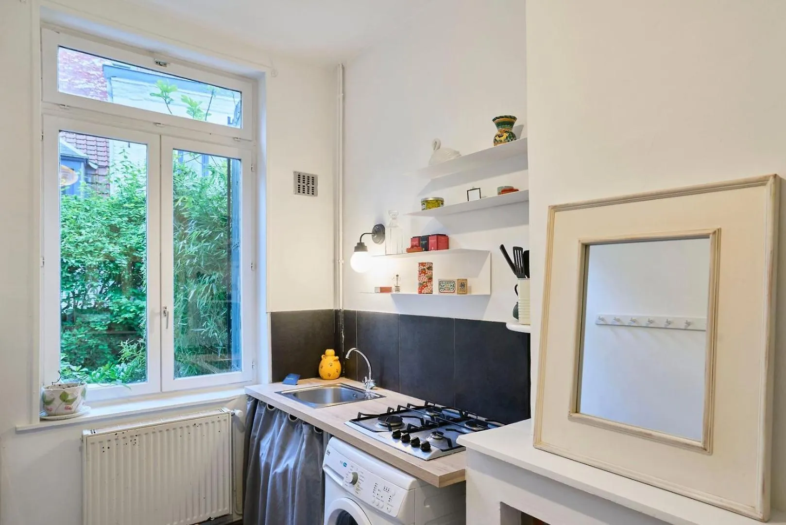 Maisonnette Atypique Dans Le Vieux Lille Appartement