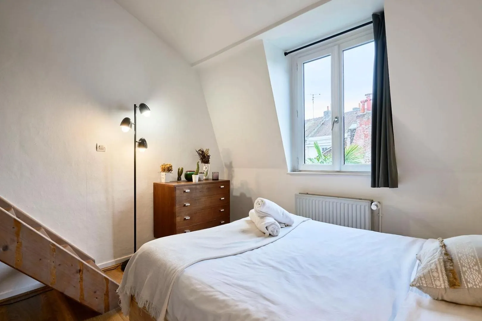 Maisonnette Atypique Dans Le Vieux Lille 0*,